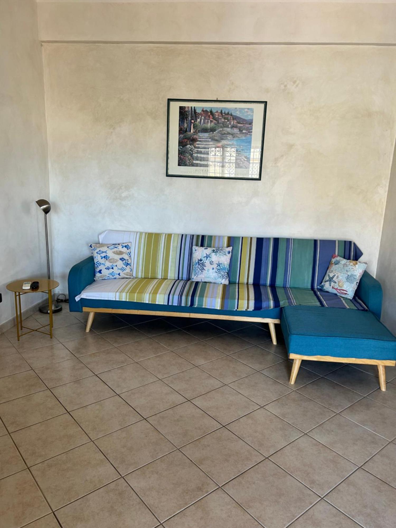 リド・ディ・オスティアAttico Con Terrazza In Via Dei Traghettiアパートメント エクステリア 写真
